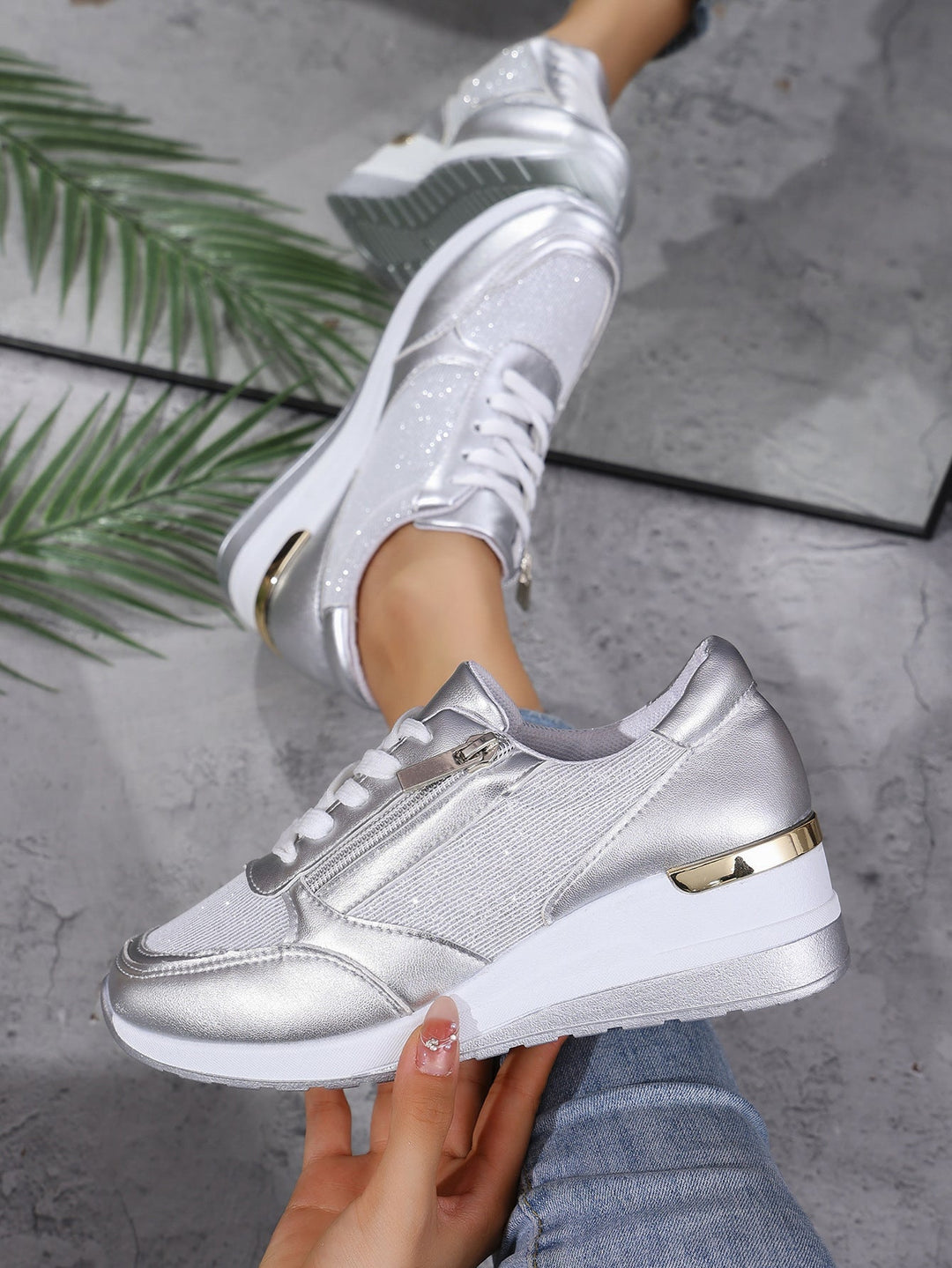 Coralie | Walking Sneakers